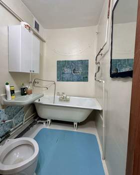 2-к квартира, вторичка, 45м2, 1/5 этаж