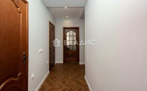 3-к квартира, вторичка, 82м2, 5/5 этаж