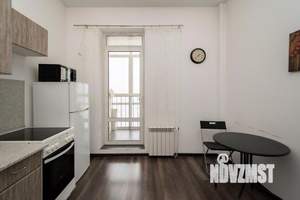 1-к квартира, вторичка, 42м2, 9/9 этаж