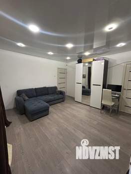 2-к квартира, вторичка, 42м2, 1/9 этаж