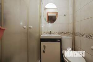 2-к квартира, вторичка, 42м2, 1/2 этаж