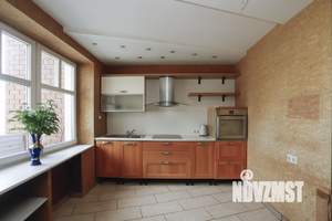4-к квартира, вторичка, 116м2, 9/10 этаж