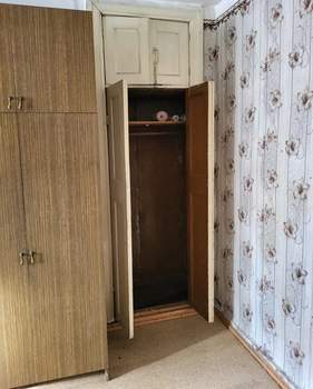 2-к квартира, вторичка, 31м2, 1/4 этаж