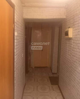 3-к квартира, вторичка, 55м2, 1/4 этаж