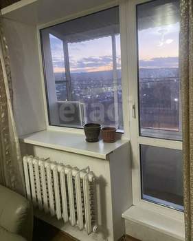 4-к квартира, вторичка, 61м2, 5/5 этаж