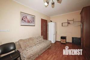 2-к квартира, вторичка, 43м2, 1/4 этаж