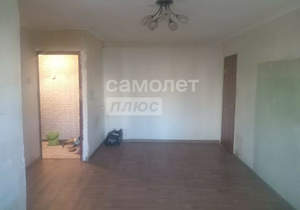 3-к квартира, вторичка, 55м2, 1/4 этаж