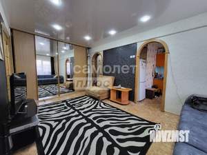 3-к квартира, вторичка, 44м2, 1/4 этаж