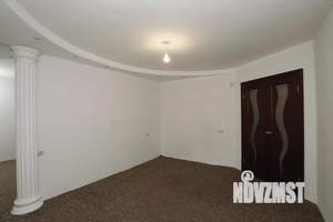 2-к квартира, вторичка, 54м2, 1/5 этаж