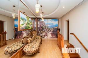 4-к квартира, вторичка, 140м2, 5/6 этаж