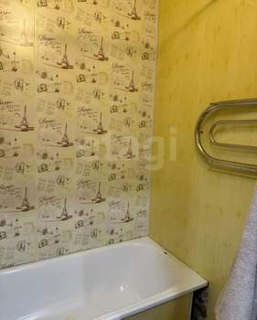 2-к квартира, вторичка, 49м2, 3/5 этаж