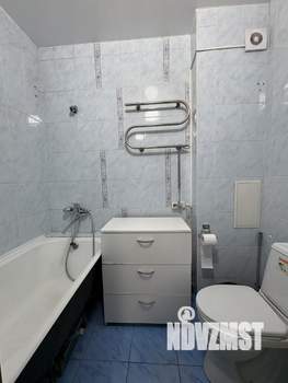 2-к квартира, вторичка, 44м2, 1/4 этаж
