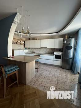 4-к квартира, вторичка, 120м2, 4/6 этаж