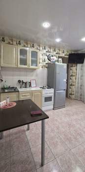 2-к квартира, вторичка, 62м2, 3/16 этаж