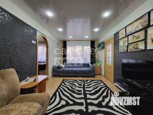 3-к квартира, вторичка, 44м2, 1/4 этаж