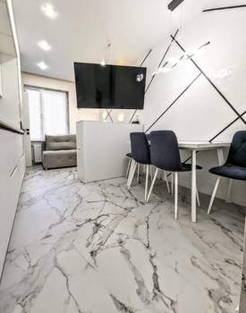 2-к квартира, вторичка, 42м2, 9/16 этаж