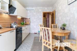 3-к квартира, вторичка, 76м2, 13/13 этаж