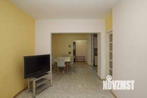 4-к квартира, вторичка, 74м2, 6/9 этаж