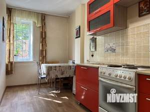 1-к квартира, вторичка, 49м2, 1/10 этаж
