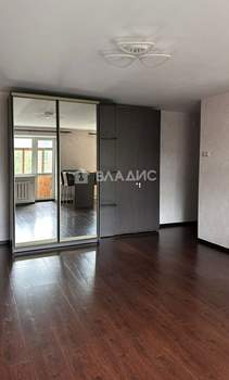 2-к квартира, вторичка, 42м2, 4/4 этаж