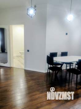 4-к квартира, вторичка, 97м2, 2/2 этаж