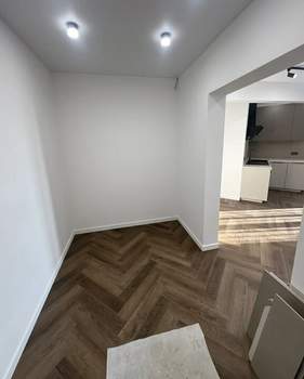 2-к квартира, вторичка, 70м2, 11/15 этаж