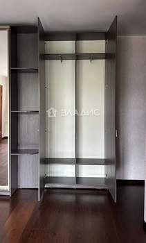 2-к квартира, вторичка, 42м2, 4/4 этаж