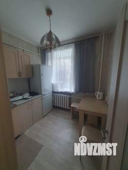 2-к квартира, вторичка, 41м2, 1/4 этаж