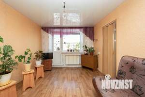 3-к квартира, вторичка, 54м2, 4/4 этаж