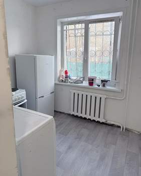 2-к квартира, вторичка, 45м2, 1/5 этаж