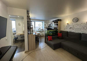 2-к квартира, вторичка, 43м2, 4/4 этаж