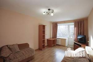 2-к квартира, вторичка, 43м2, 3/5 этаж