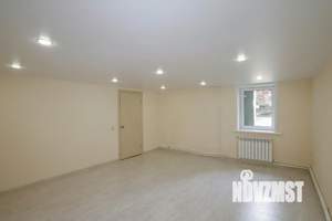 3-к квартира, вторичка, 103м2, 1/2 этаж