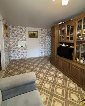 3-к квартира, вторичка, 58м2, 1/4 этаж