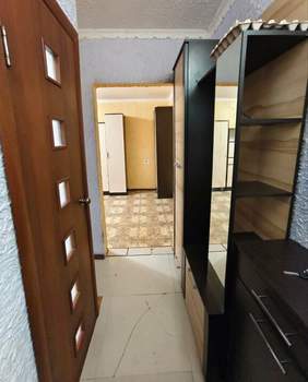 2-к квартира, вторичка, 43м2, 1/5 этаж