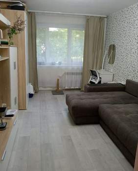 Студия квартира, вторичка, 18м2, 1/5 этаж