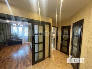 2-к квартира, вторичка, 65м2, 1/10 этаж