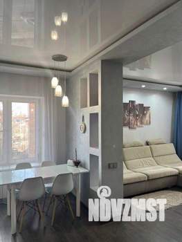 2-к квартира, вторичка, 60м2, 4/17 этаж