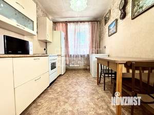 3-к квартира, вторичка, 62м2, 1/5 этаж