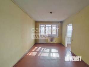 4-к квартира, вторичка, 61м2, 3/5 этаж