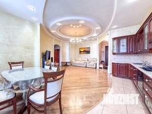 3-к квартира, вторичка, 96м2, 4/4 этаж