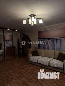 3-к квартира, вторичка, 63м2, 5/5 этаж