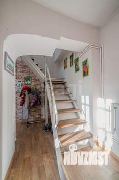 4-к квартира, вторичка, 139м2, 3/3 этаж