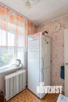 4-к квартира, вторичка, 63м2, 4/4 этаж