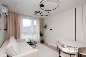 3-к квартира, вторичка, 76м2, 2/19 этаж