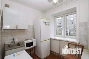 3-к квартира, вторичка, 62м2, 2/4 этаж