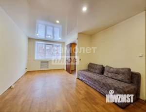 2-к квартира, вторичка, 45м2, 1/4 этаж