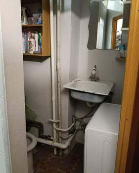 Студия квартира, вторичка, 18м2, 1/9 этаж