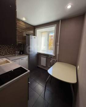 2-к квартира, вторичка, 43м2, 3/5 этаж