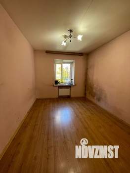 4-к квартира, вторичка, 115м2, 2/5 этаж